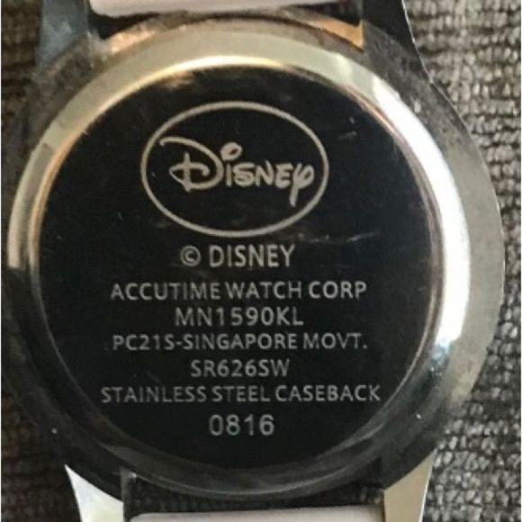 Disney Women’s Minnie Mouse watch with pink dial & Strap - Picture 2 of 3